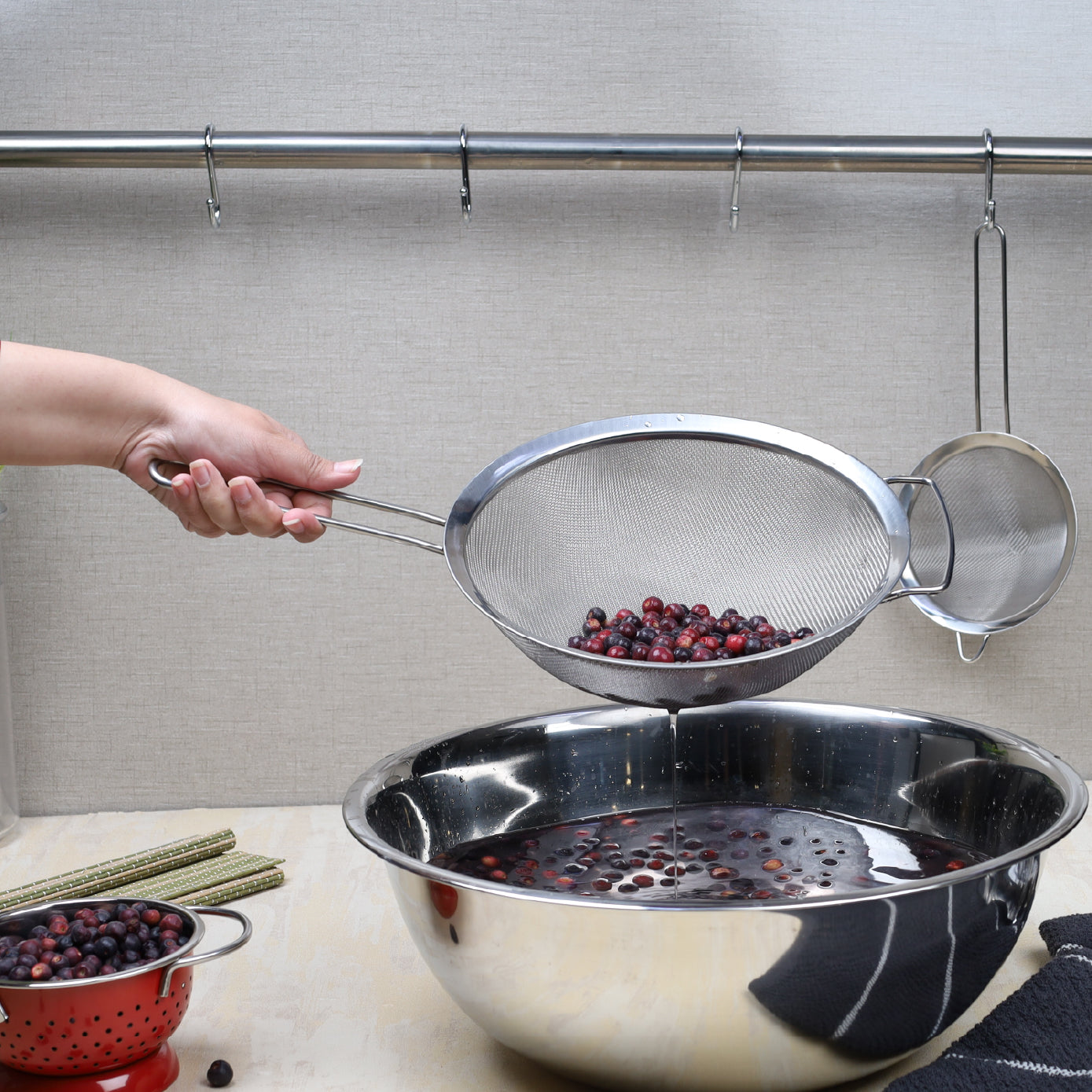 Buckingham Stainless Steel 30 Ultra Fine Mesh Sieve