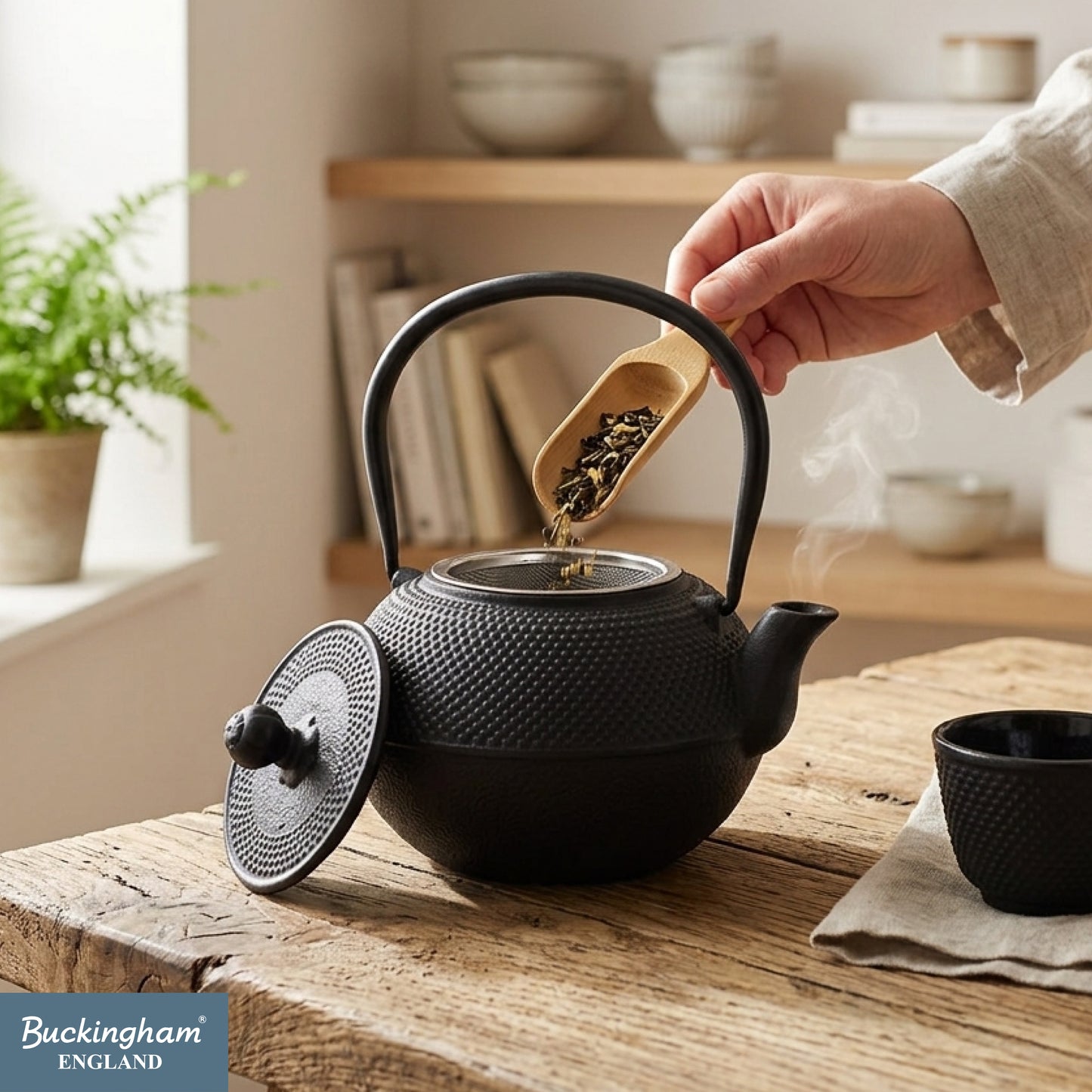 Buckingham Tetsubin Japanese Cast Iron Teapot Kettle with Hobnail Design