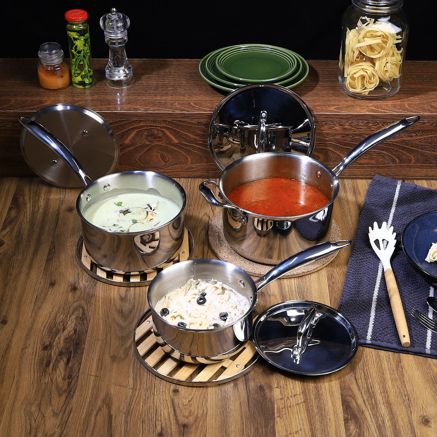 Buckingham Elite Tri-ply 18/8 Stainless Steel set of 3 deep sauce pans with lid 16 cm / 18cm / 20cm.